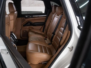 Внедорожник Porsche Cayenne Turbo 2011 года, 2399000 рублей, Краснодар