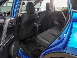 Внедорожник Toyota RAV4 2016 года, 2249000 рублей, Воронеж