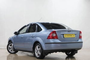 Седан Ford Focus 2006 года, 379000 рублей, Новокузнецк