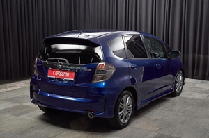 Хетчбэк Honda Fit 2010 года, 937000 рублей, Красноярск