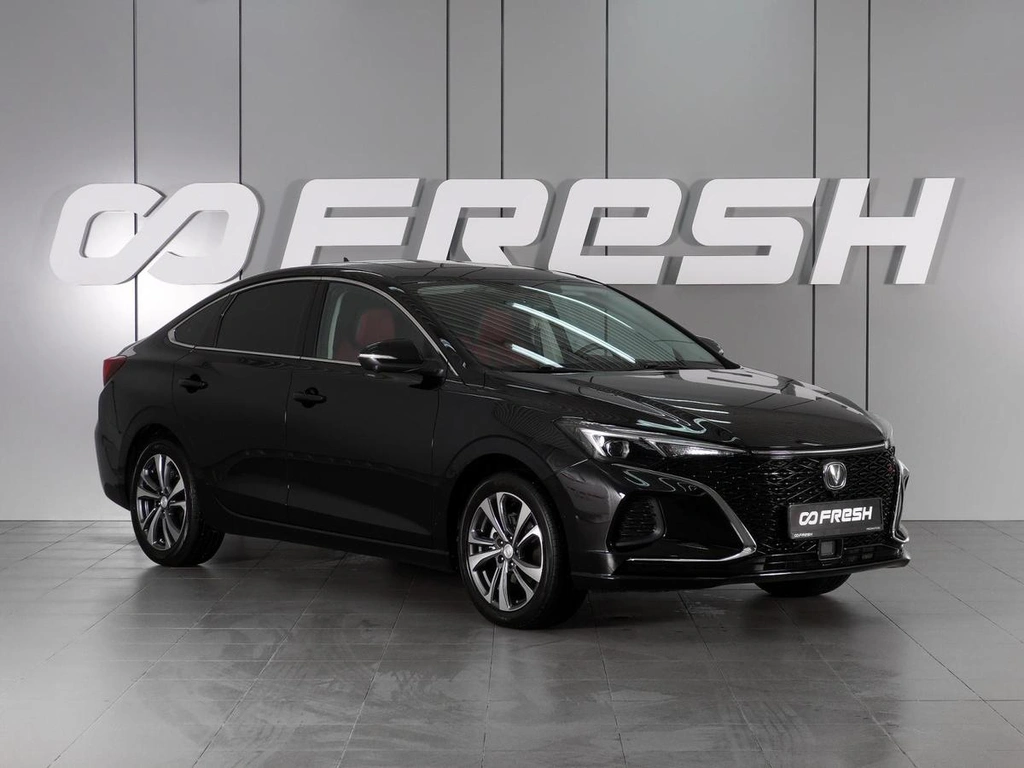 Седан Changan Eado Plus 2023 года, 1749000 рублей, Красный Пахарь