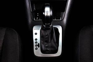 Внедорожник Volkswagen Tiguan 2015 года, 1599000 рублей, Пермь