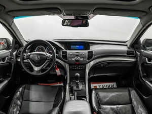 Седан Honda Accord 2008 года, 1225000 рублей, Красноярск