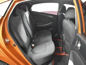 Седан Hyundai Solaris 2015 года, 1099900 рублей, Казань