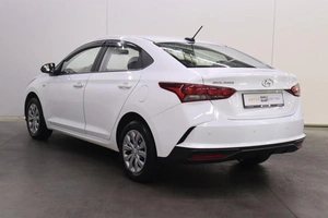 Седан Hyundai Solaris 2020 года, 1665000 рублей, Брянск