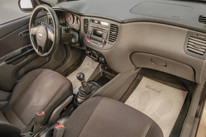 Седан Kia Rio 2010 года, 589000 рублей, Челябинск
