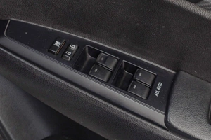 Универсал Toyota Corolla Fielder 2012 года, 869000 рублей, Челябинск