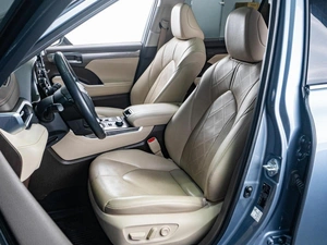 Внедорожник Toyota Highlander 2021 года, 6325000 рублей, Тюмень