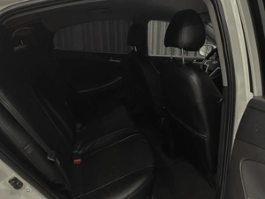 Седан Hyundai Solaris 2015 года, 945000 рублей, Красноярск
