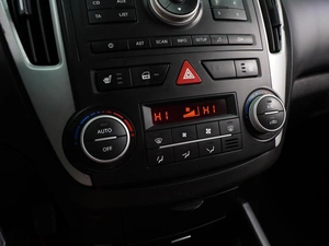 Универсал Kia cee'd 2011 года, 679000 рублей, Воронеж