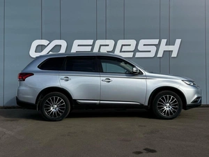 Внедорожник Mitsubishi Outlander 2019 года, 1939000 рублей, Ижевск