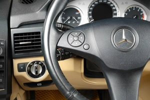 Внедорожник Mercedes-benz GLK-класс 2011 года, 1929000 рублей, Тюмень