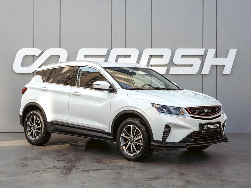 Внедорожник Geely Coolray 2023 года, 1690000 рублей, Краснодар