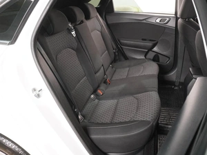 Хетчбэк Kia Ceed 2018 года, 1649000 рублей, Воронеж