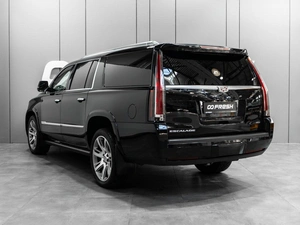 Внедорожник Cadillac Escalade 2015 года, 3699000 рублей, Тюмень