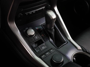 Внедорожник Lexus NX 2015 года, 2599000 рублей, Воронеж