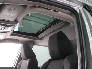 Внедорожник Toyota RAV4 2019 года, 2499000 рублей, Воронеж
