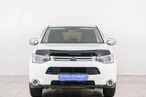 Внедорожник Mitsubishi Outlander 2014 года, 1529000 рублей, Красноярск
