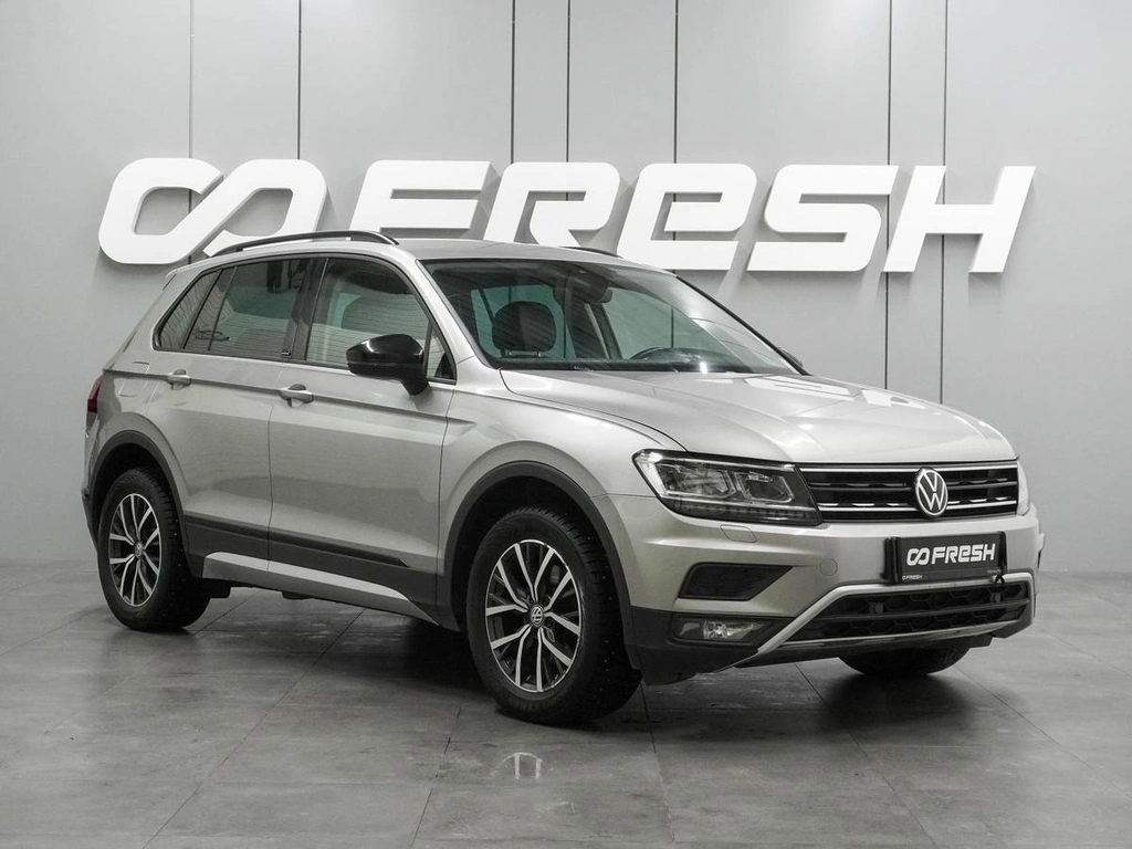 Внедорожник Volkswagen Tiguan 2019 года, 2679000 рублей, Воронеж