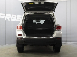 Внедорожник Toyota Highlander 2011 года, 2200000 рублей, Омск