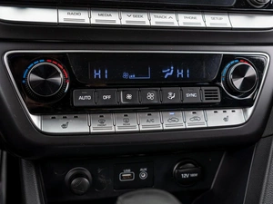 Седан Hyundai Sonata 2017 года, 1730000 рублей, Краснодар