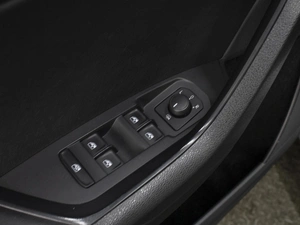 Внедорожник Skoda Kodiaq 2018 года, 2250000 рублей, Омск