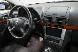 Седан Toyota Avensis 2008 года, 949000 рублей, Новокузнецк