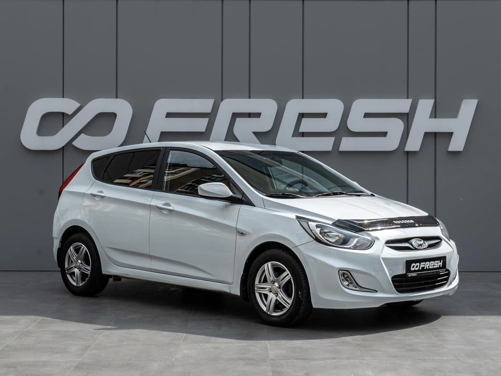Хетчбэк Hyundai Solaris 2014 года, 880000 рублей, Краснодар