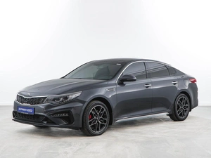 Седан Kia Optima 2018 года, 2219050 рублей, Москва