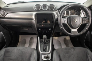 Внедорожник Suzuki Escudo 2015 года, 2039000 рублей, Барнаул