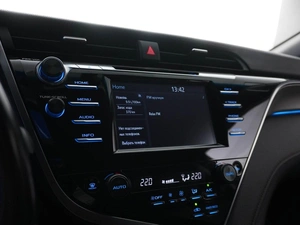 Седан Toyota Camry 2018 года, 2277088 рублей, Москва