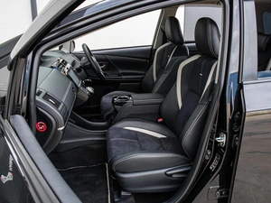 Универсал Toyota Prius Alpha 2015 года, 1905000 рублей, Краснодар