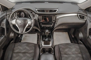 Внедорожник Nissan X-Trail 2017 года, 1699000 рублей, Челябинск