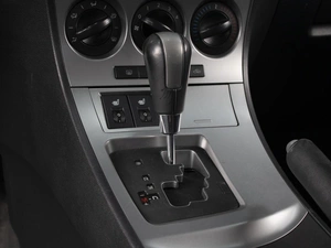 Седан Mazda 3 2010 года, 860000 рублей, Омск