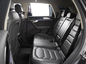 Внедорожник Volkswagen Touareg 2019 года, 5100000 рублей, Омск