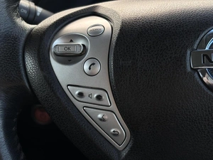 Хетчбэк Nissan Leaf 2016 года, 859000 рублей, Ижевск