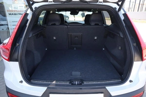 Внедорожник Volvo XC40 2019 года, 3150000 рублей, Мирное
