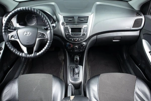 Седан Hyundai Solaris 2016 года, 899000 рублей, Оренбург