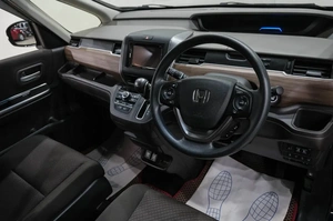 Минивэн Honda Freed 2020 года, 1989000 рублей, Новокузнецк
