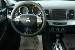 Седан Mitsubishi Lancer 2007 года, 899000 рублей, Омск