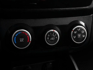 Седан Kia Rio 2015 года, 829000 рублей, Тюмень