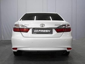 Седан Toyota Camry 2016 года, 2180000 рублей, Омск