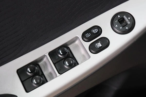 Седан Hyundai Solaris 2012 года, 869000 рублей, Омск