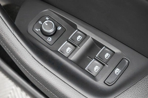 Седан Volkswagen Passat 2017 года, 2049000 рублей, Барнаул