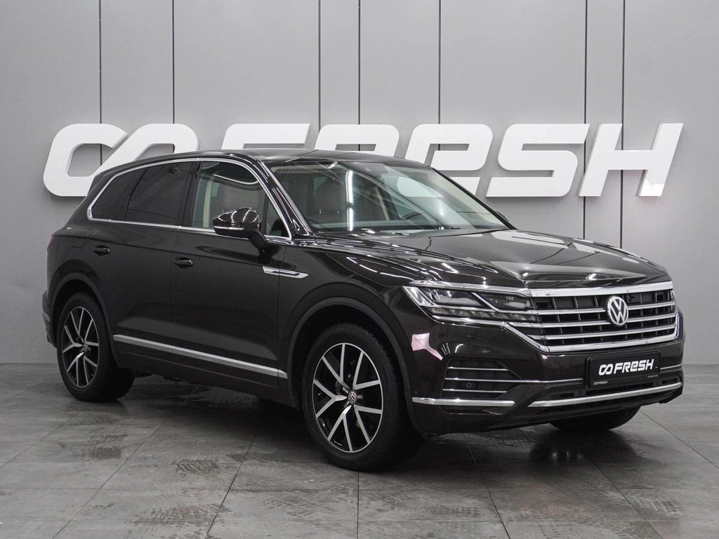 Внедорожник Volkswagen Touareg 2019 года, 5899000 рублей, Воронеж