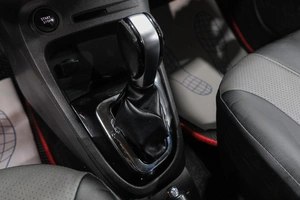 Внедорожник Renault Kaptur 2018 года, 1249000 рублей, Новокузнецк