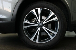 Внедорожник Nissan X-Trail 2019 года, 1820000 рублей, Красноярск