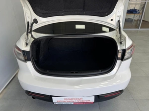 Седан Mazda 3 2011 года, 975000 рублей, Красноярск