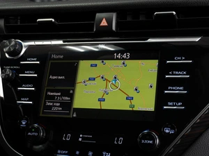 Седан Toyota Camry 2020 года, 3349000 рублей, Тюмень