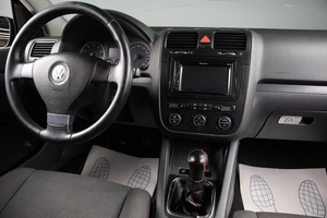 Хетчбэк Volkswagen Golf 2007 года, 469000 рублей, Оренбург
